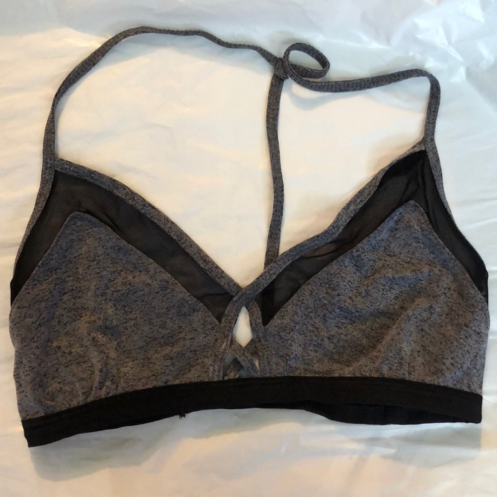 Nollie sports bra